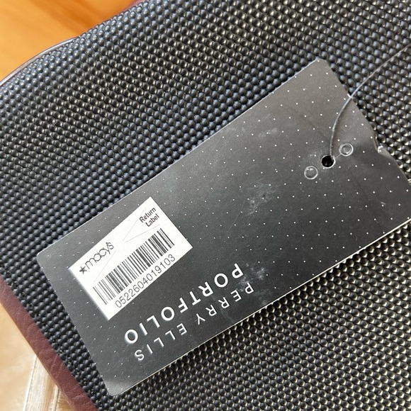 NWT Perry Ellis Portfolio Brown Leather Travel Bag - Picture 5 of 6